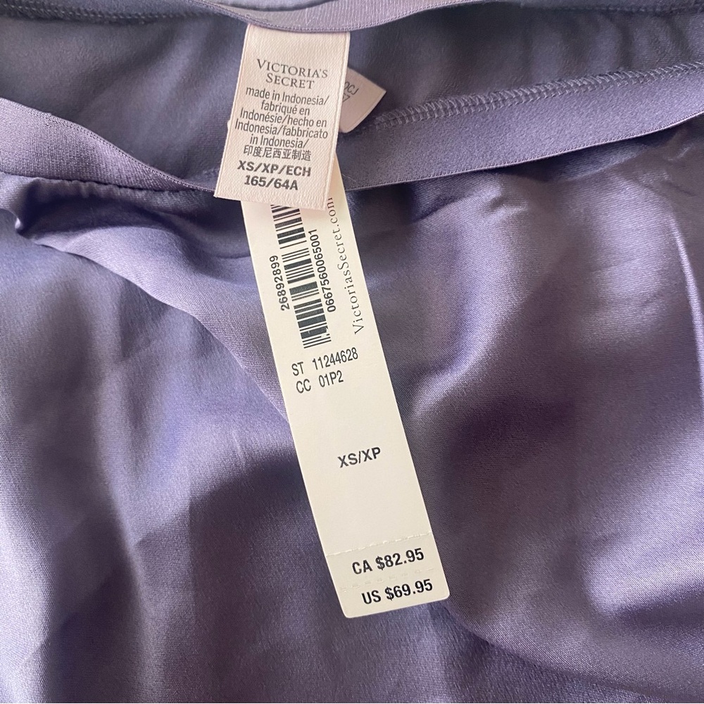 Victoria's Secret Satin Lavender Slip Skirt with Black Camisole - Picture 6 of 6